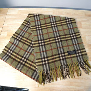 Burberry Vintage Nova Check Scarf 100% CASHMERE